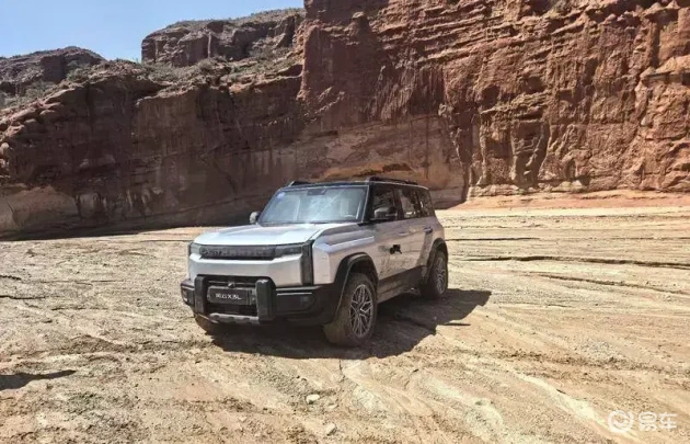 iCAR 03华丽变身，风云x3L首推增程越野新体验