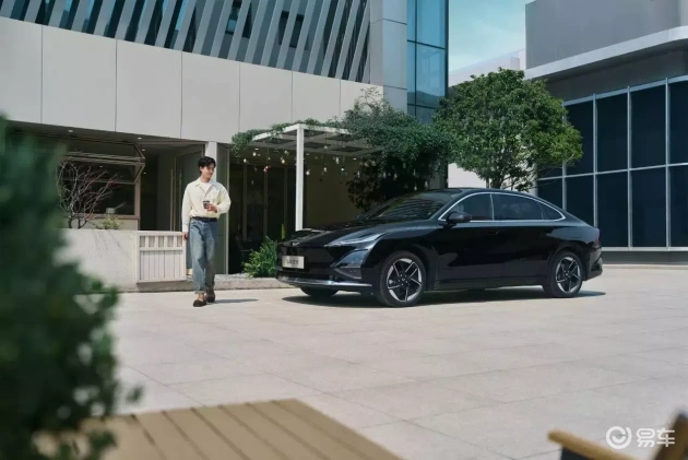 十万元内，哪款车性价比最棒？星光、M03、秦L大PK