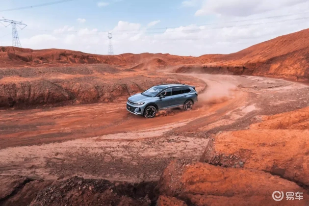 新揽境PK途昂：外观设计风格大对决