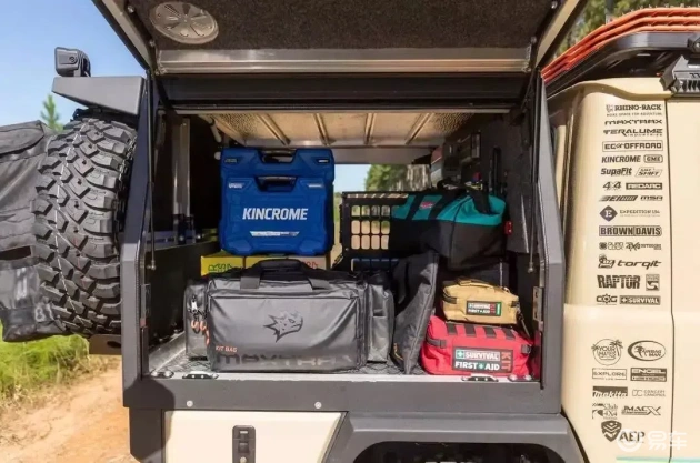 玩转LC79风格,让铃木吉姆尼焕新颜