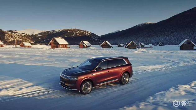 问界M8纯电版入市！与蔚来ES8同级竞争，实力究竟谁更强？