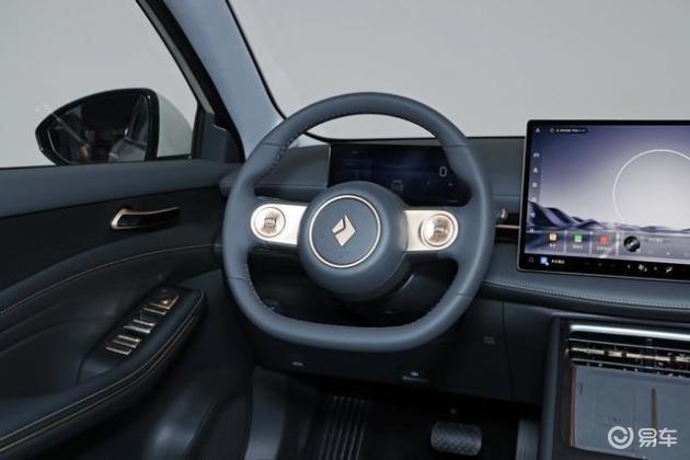 宝骏云海EV,纯电续航600km,10万级家用SUV,对比元PLUS怎么选?
