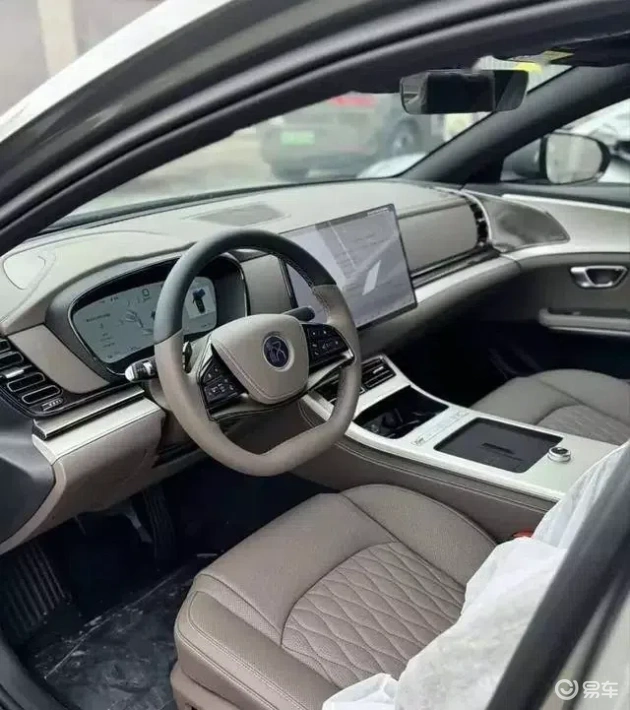 比亚迪新车：2天上市，特色怀挡、大冰箱，惊人数续航