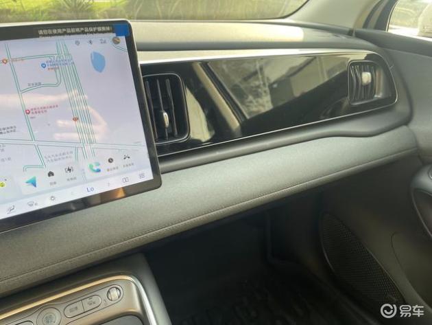 对比10万级纯电SUV：零跑B10 vs 海狮01EV，哪更划算