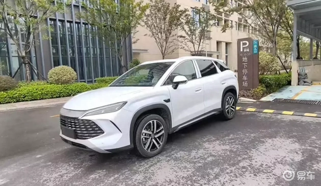 比亚迪宋L DM-i加推版现车，200km续航+云辇系统，豪华配置