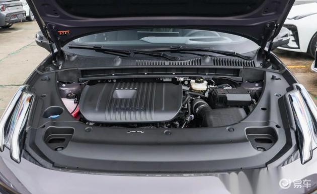 新旧领克03对比:动力升级,四驱变两驱