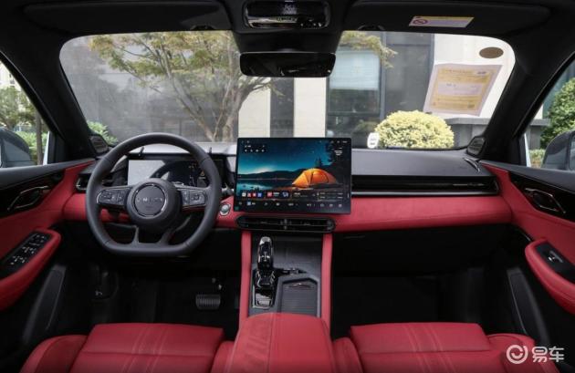 新旧领克03对比:动力升级,四驱变两驱