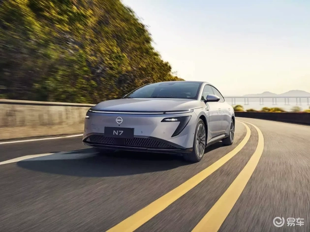东风日产N7 VS 长安启源A06：哪款更吸引你