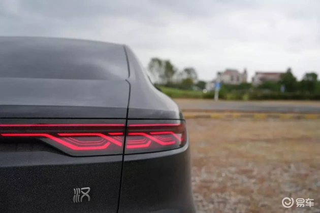 试驾比亚迪汉EV:14万落地,尝鲜体验真香