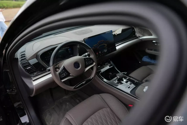 试驾比亚迪汉EV:14万落地,尝鲜体验真香