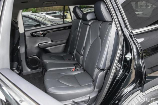 大众揽巡 VS 丰田汉兰达:德系日系对决