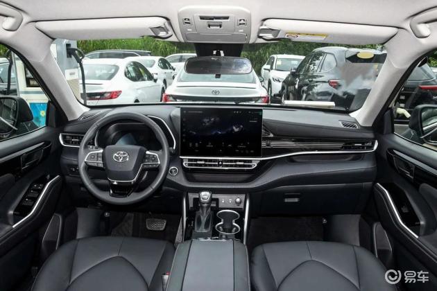 大众揽巡 VS 丰田汉兰达:德系日系对决