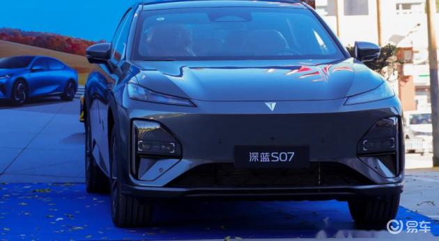 周末出游选车指南：深蓝L07 VS S07，轻松决策