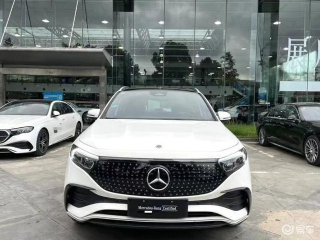 奔驰豪华纯电SUV降价超半，最低12万