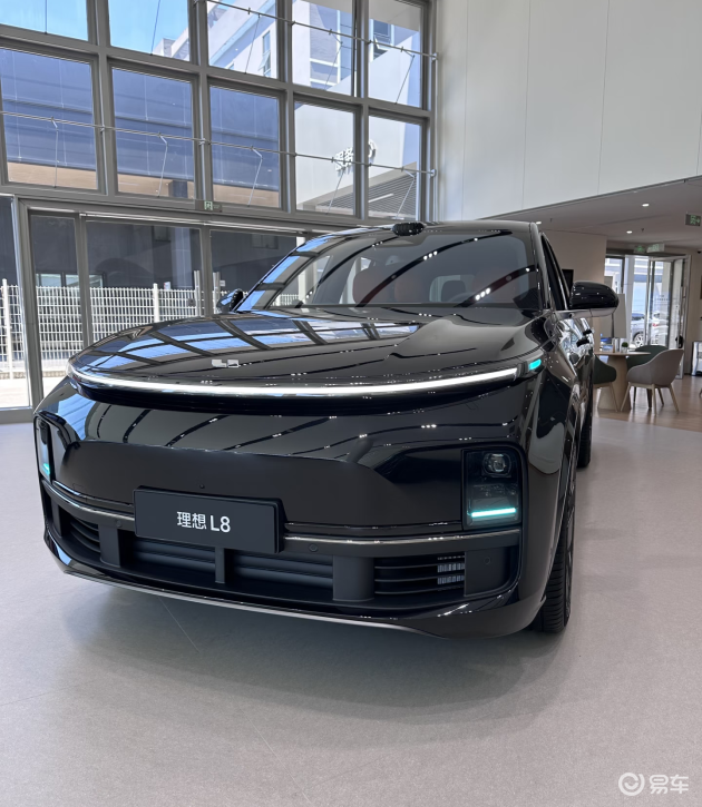 奶爸购车:理想L8对小鹏X9,空间布局谁更优