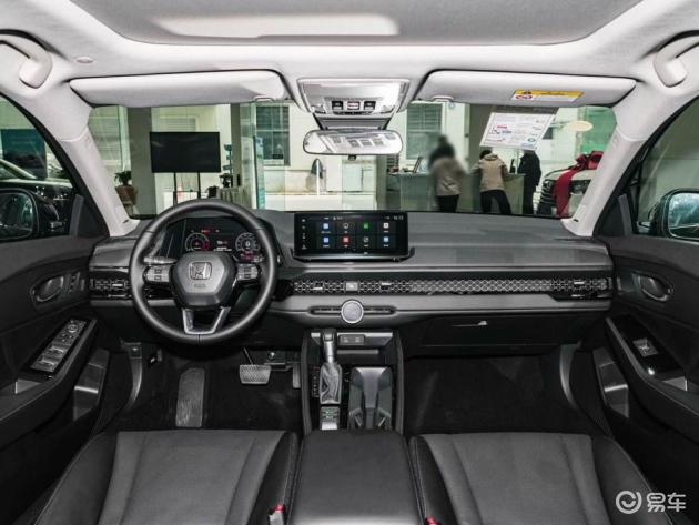 雅阁热销，月销15179辆，家庭购车优选