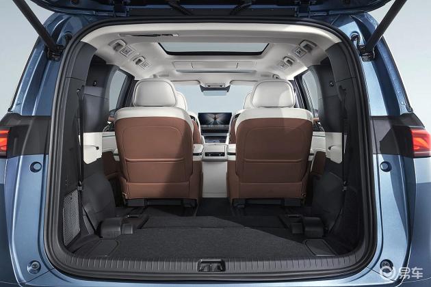 三电与智能化的对决 比亚迪夏与江淮瑞风RF8哪一款更值得入手？