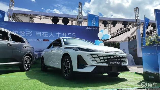 CS75PLUSvs逸动，家庭用车优选