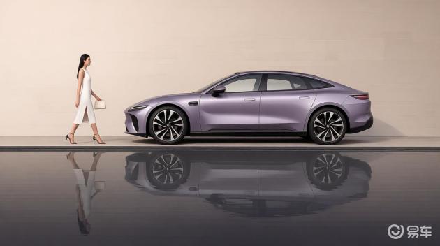 星纪元ES VS 小米SU7：谁在电动赛道上称王