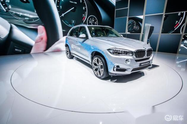 宝马X2：女性独立自信的时尚座驾