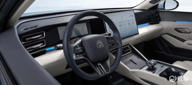 十万级国产插混车，A8L vs 秦L，选哪个