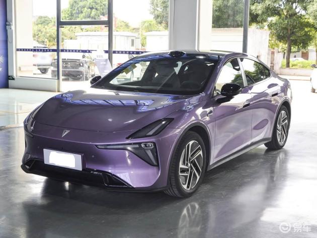 限时特惠13.29万起,深蓝纯电轿跑,配激光雷达与四代磁流变悬架