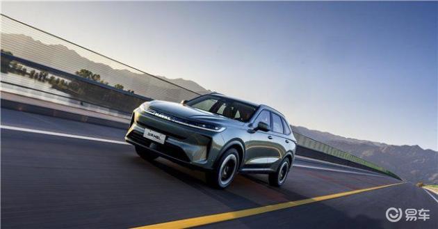 15万级家用车SUV，谁最划算？答案在这两条关键点里