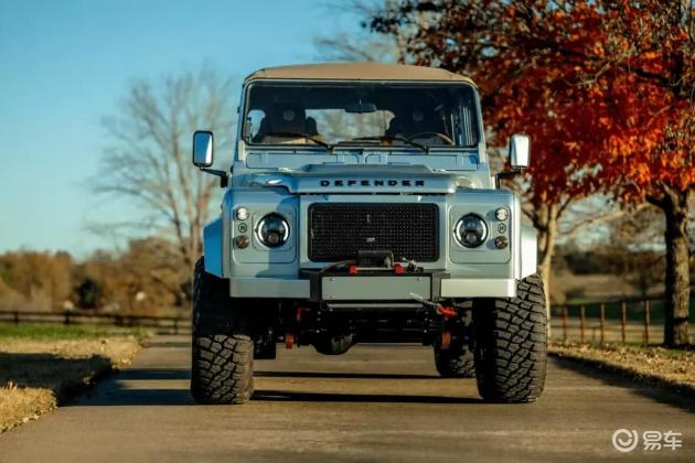 详细阅读:匠心3000小时,40万美金豪华改路虎卫士 匠心3000小时,40万美金豪华改路虎卫士