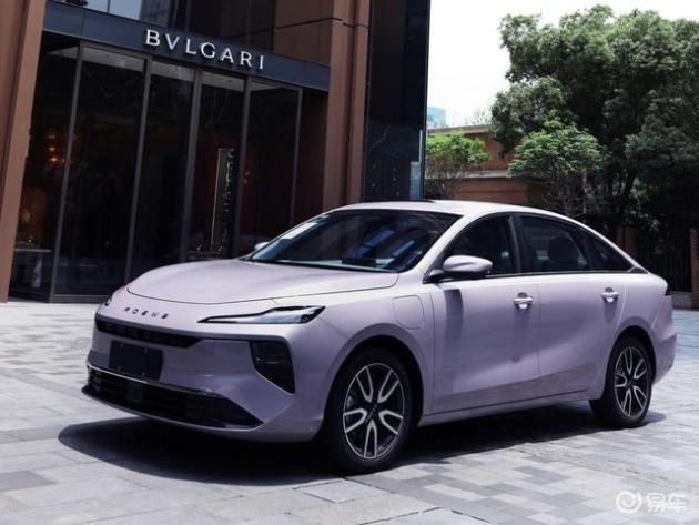 月薪5千，10万级新能源车选这几点