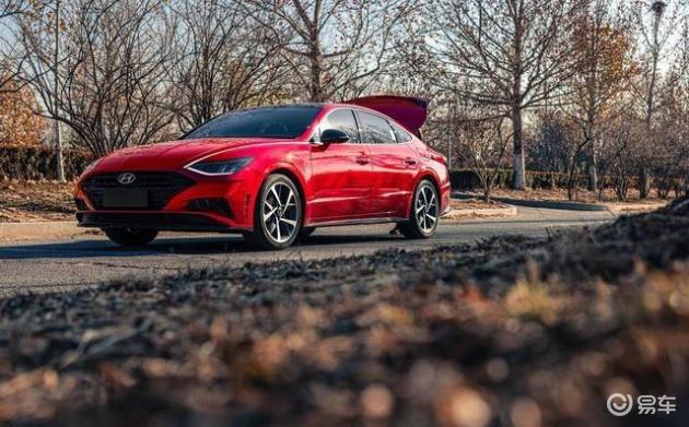 伊兰特VS雷凌，耐用性比拼，八年后见真章