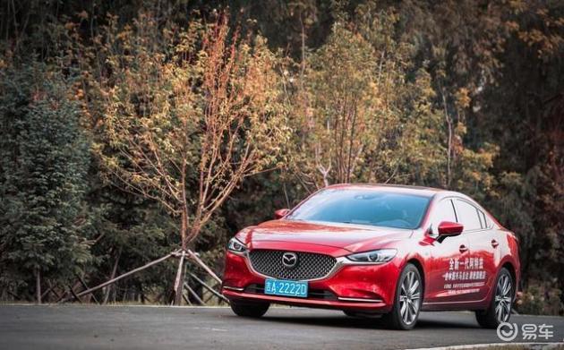 阿特兹与雅阁：6年老车主实测对比，真实差距一目了然