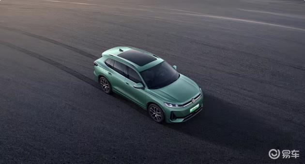 五新中型SUV发布，奔驰GLC 350 L压轴