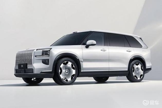 极氪9X蝉联50万级SUV销冠,性能旗舰8X起售价45万起