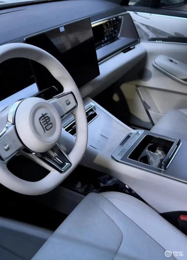 比亚迪9系旗舰SUV内饰亮点解析，值得期待