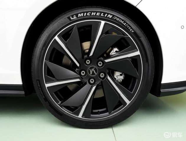 情人节惊喜！新雷克萨斯ES4月登场，混动+纯电双动力