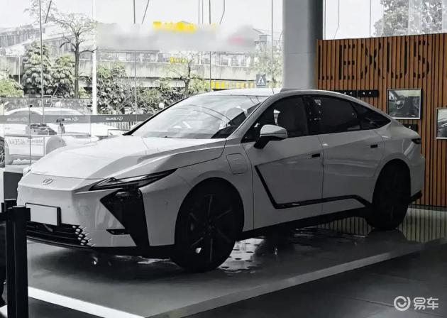 情人节惊喜！新雷克萨斯ES4月登场，混动+纯电双动力