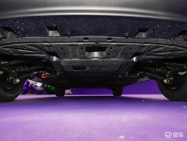 奇瑞新纯电车：小身板大空间，AI智能座舱+猎鹰500智驾
