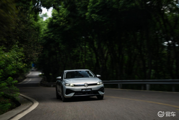 10万左右A+级轿车推荐什么车？全新速腾L定义家用轿车新标准