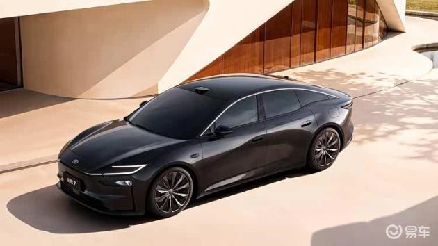 广汽丰田铂智7性能，新能源车界的硬核挑战者