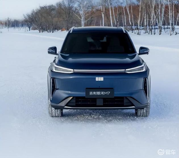 吉利银河M7实车上路，全国安全出行新选择