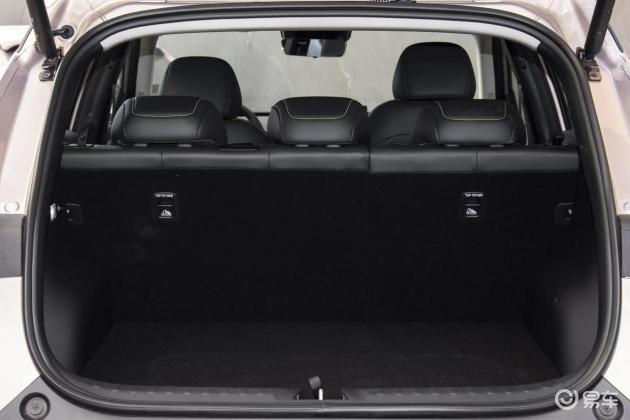 “金三银四”购车季到来，全新Q05与元UP降价促销，谁更具吸引力？