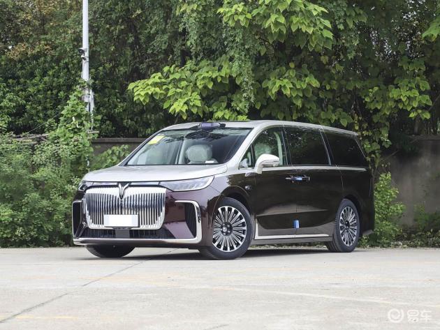 全新中大型插混MPV上市! 不足31万起, 配备激光雷达+华为乾崑智驾