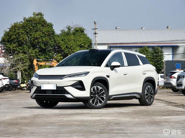 比亚迪全新纯电中型SUV，预售起价15.5万元，轴距超过2.8米，续航里程达710公里