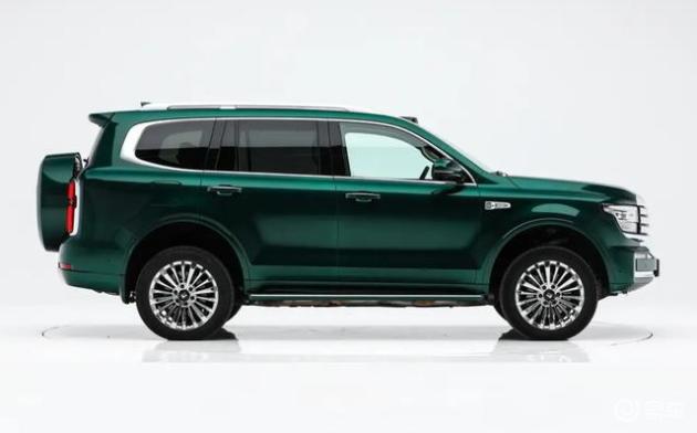 家用越野SUV怎么选？9AT、2.0T+插混系统，8.25L油耗比瑞虎9更省油