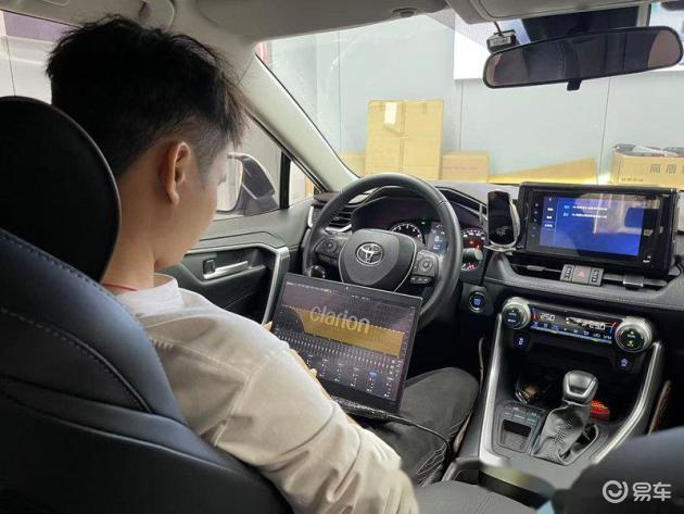 粤享汽车音响连锁：丰田威兰达音响升级，重塑细腻听感与静谧座舱