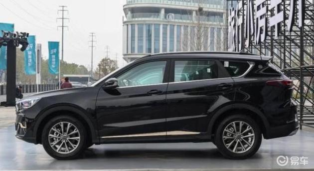 6.99万中型SUV vs 7万级小型车：预算有限家庭的务实选择