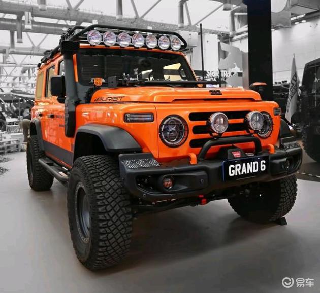 全新BJ212越野车已完成升级，霸气尽显，外观特色鲜明