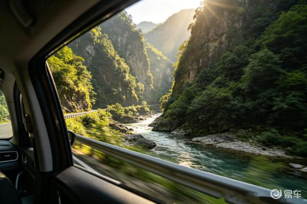 户外露营车顶行李箱推荐：三款专用款亲测对比