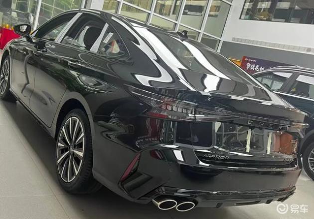 遗憾没有早些了解，这辆车拥有254马力，油耗却仅为8升，还何必考虑购买朗逸？这辆车的表现确实让人刮目相看。