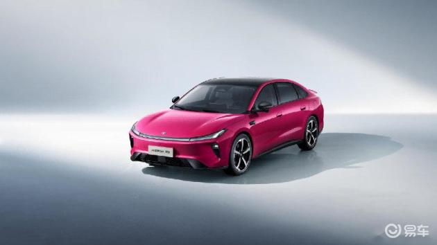 预售在即！极狐S3凭借“空间+补能”双升级，能否成为纯电家用车市场的破局者
